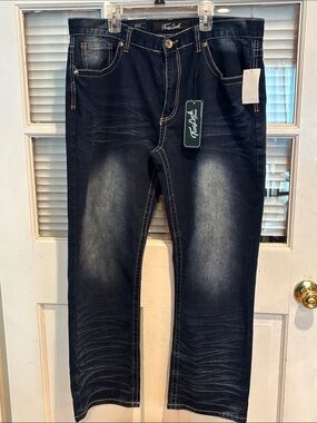 Men’s Straight Jeans in Dark Blue Wash